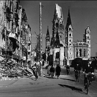 The Post-War World The Post-War World