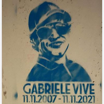The tragic story behind this stencil