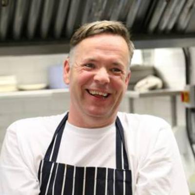 Reduction Raider breaks bread with Leon Aarts at The Felix Project. Reduction Raider breaks bread with Leon Aarts at The Felix Project.