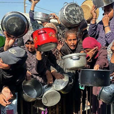 Packed soup kitchens feed Gaza as Israel blocks entry of aid trucks