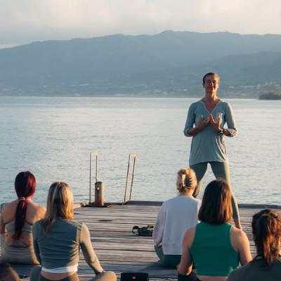 Yoga trifft Reiten – Beweglichkeit, Achtsamkeit und Harmonie im Sattel Yoga trifft Reiten – Beweglichkeit, Achtsamkeit und Harmonie im Sattel
