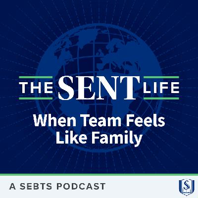 When Team Feels Like Family with Elizabeth Andrews - EP166