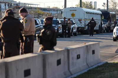 The latest on Trump's immigration crackdown in Chicago