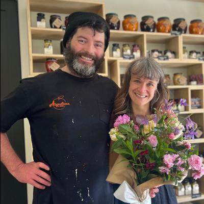 ⓦ 458 Das Café am Rande der Welt: Augustines of Portobello Farmstore & Kitchen mit Jana ➕ AI-Radioshow 🇬🇧