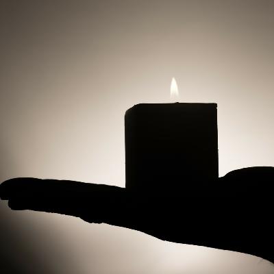 Leaning in to your Spirituality in times of crisis with guest Elizabeth LaBarca Leaning in to your Spirituality in times of crisis with guest Elizabeth LaBarca