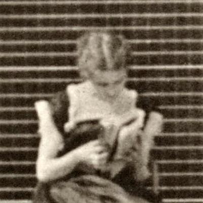 S09 E02 | How Do We Teach Literature When Students Won’t Read What We Assign?