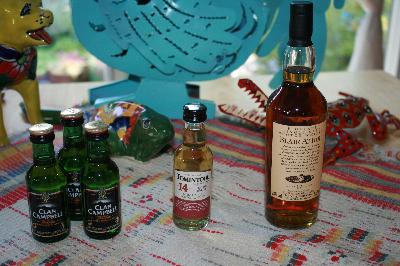 65: Episode 65: Wee small bottles of Scotch - Part 1: Clan Campbell, Tomintoul, Blair Athol