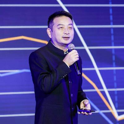E143 梁建章和中国OTA行业的26年，携程的三波大周期复盘 |聊顶流企业家