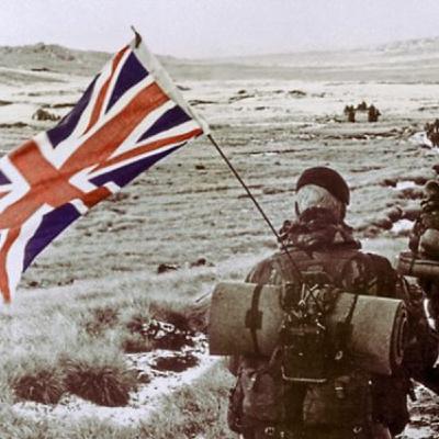La guerra delle Falkland e il gol del secolo - 3. Il football (non) è una battaglia