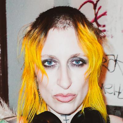 Boy Deluxe ‘EAT YOU ALIVE’