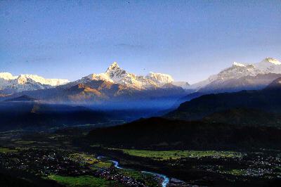 震前的尼泊尔是这样的(尼泊尔音乐文化行)