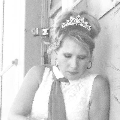 Gracefully Moving Through Grief: Honoring Loss & Reclaiming Your Light