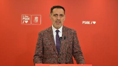 El Ayuntamiento de Calahorra denuncia al diputado socialista Jesús María García por revelación de secretos en la devolución de la multa a la alcaldesa El Ayuntamiento de Calahorra denuncia al diputado socialista Jesús María García por revelación de secretos en la devolución de la multa a la alcaldesa