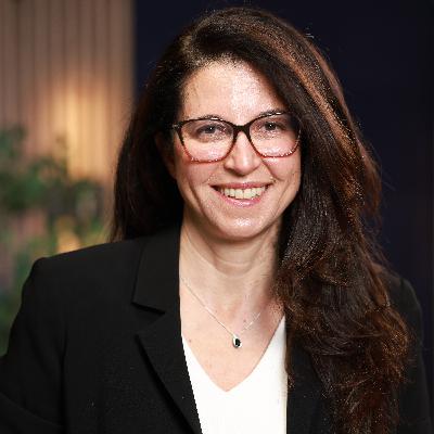 How Fame Affects the Brain | Heather Berlin How Fame Affects the Brain | Heather Berlin