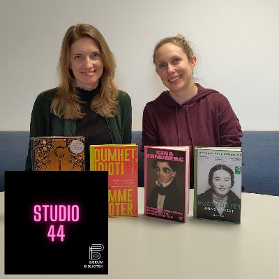 Bokprat med Helena og Elisabeth