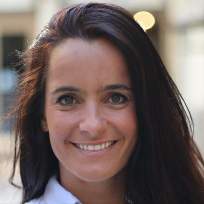 Systemic change in media and newsrooms with Mariana Santos - Episode 80 | English