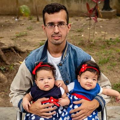 Ser un padre viudo. Habla Leonardo Mejías Ser un padre viudo. Habla Leonardo Mejías