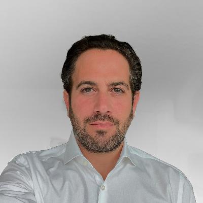Unmasking Capitalism – Escaping the Illusion with Aaron Scott Unmasking Capitalism – Escaping the Illusion with Aaron Scott