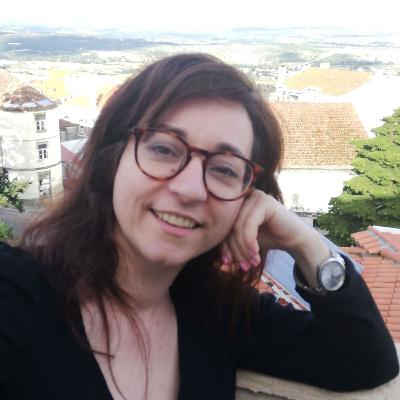 Eduquê #46 – Carla Magalhães - teatro, migrações e educação