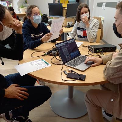 Le Droit de Savoir 01-2021 : le métier de juge pour enfants Lise et Victorine