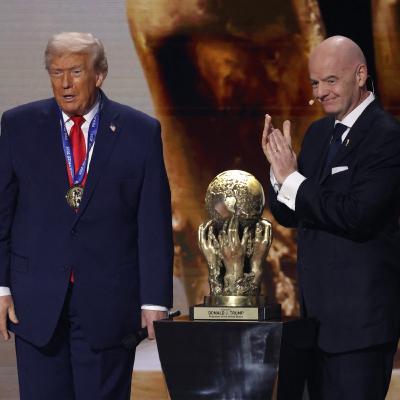Tin quốc tế - Tổng thống Donald Trump được trao Giải hoà bình của FIFA Tin quốc tế - Tổng thống Donald Trump được trao Giải hoà bình của FIFA