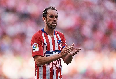 Diego Godín asegura que "con Julián Álvarez el Atleti puede pelear por todo", aunque la mejor versión del equipo "todavía está por llegar" Diego Godín asegura que "con Julián Álvarez el Atleti puede pelear por todo", aunque la mejor versión del equipo "todavía está por llegar"