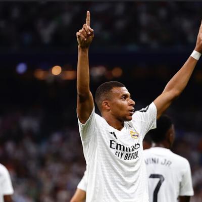 Kylian Mbappé scores first goal for Madrid career moment Man United lose to Liverpool & more