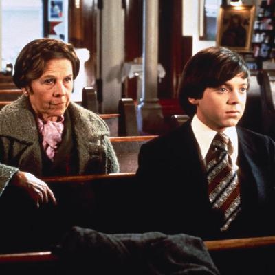 Harold and Maude, sitting in a tree, K-I-S-S-I-N-G