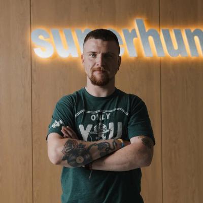 Ветеран В’ячеслав Кут’їн розповів про службу, поранення, полон і творчість Ветеран В’ячеслав Кут’їн розповів про службу, поранення, полон і творчість