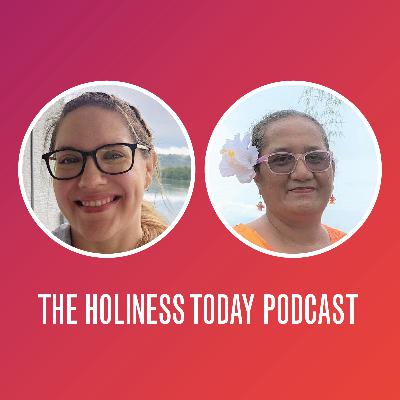 Crystal Gibbons has a conversation with Aggie Muaror Crystal Gibbons has a conversation with Aggie Muaror