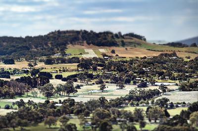 Hunter Valley farmers outraged after Premier Minns plan on gas corridor