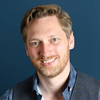 Transactional Vs Relationship-Based Business Builder with Josh Lyons