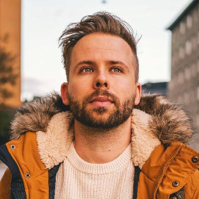 15. Jones Häkkinen -Verkostoituminen, teknologian murros, luovan tekijän horisontti