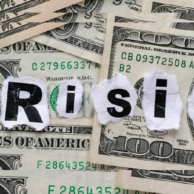 Crisis económica, jotas y un padre muerto. Crisis económica, jotas y un padre muerto.