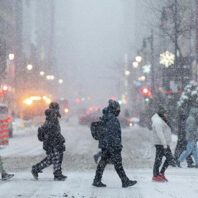 Parts of Ste. Catherine Street will reopen temporarily for the holidays. Here's what we know