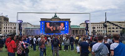 181 Fanmeile Brandenburger Tor