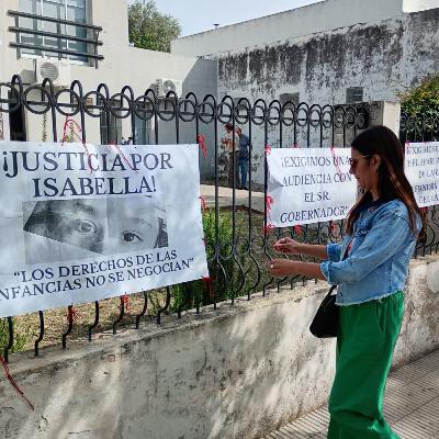 Isabella entró por una puerta conmigo y se fue por otra indocumentada"