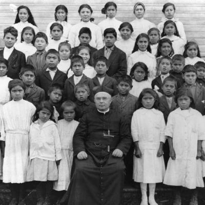 Ep.22 Escuelas, Canadá y los aborígenes