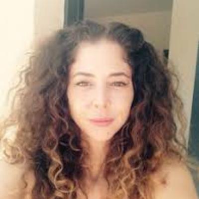 משחקות באש תחת אש - ציפור מייזליק