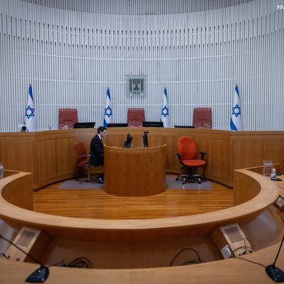 קולה לא ינהל את חקירת הפצ"רית, אך לוין יוכל למנות מועמד אחר קולה לא ינהל את חקירת הפצ"רית, אך לוין יוכל למנות מועמד אחר