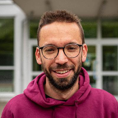 Tom Fleischhauer, Historiker und Geschichtslehrer: "Ich habe nicht damit gerechnet, dass die Sache eine solche Fallhöhe hat!" Tom Fleischhauer, Historiker und Geschichtslehrer: "Ich habe nicht damit gerechnet, dass die Sache eine solche Fallhöhe hat!"
