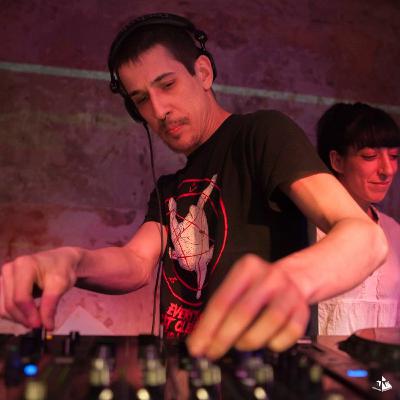 Andrea Chiovelli B2b Lilithh - Berliner Vorwahl - 04.05.2016 Andrea Chiovelli B2b Lilithh - Berliner Vorwahl - 04.05.2016
