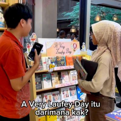 Episode 195. It was A Very Laufey Day🌿| Periplus Heritage Bandung