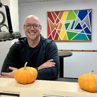 Central planetarium director Chad Wilkinson spoils ending of the dinosaurs, talks upcoming shows Central planetarium director Chad Wilkinson spoils ending of the dinosaurs, talks upcoming shows