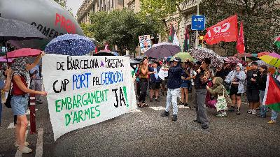 Barcelona s'uneix a les mobilitzacions per l'embargament d'armes