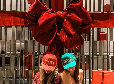 Five Holiday Traditions That Stand the Test of Time