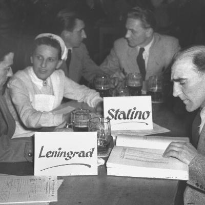 18. Oktober 1945: DRK-Suchdienst Hamburg beginnt Arbeit