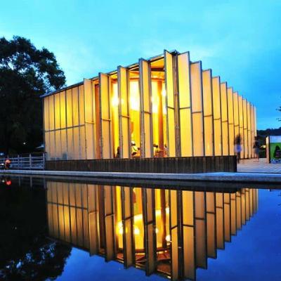 EP37|景點|南投埔里【紙教堂】白天蝶影翩翩,夜晚則散發著靜謐溫暖的氛圍 EP37|景點|南投埔里【紙教堂】白天蝶影翩翩,夜晚則散發著靜謐溫暖的氛圍