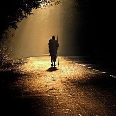 PUISI SUFI                                  Jun Noenggara