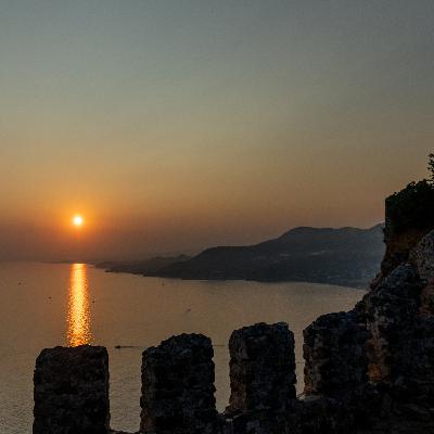 159. Nekünk Mohács kell